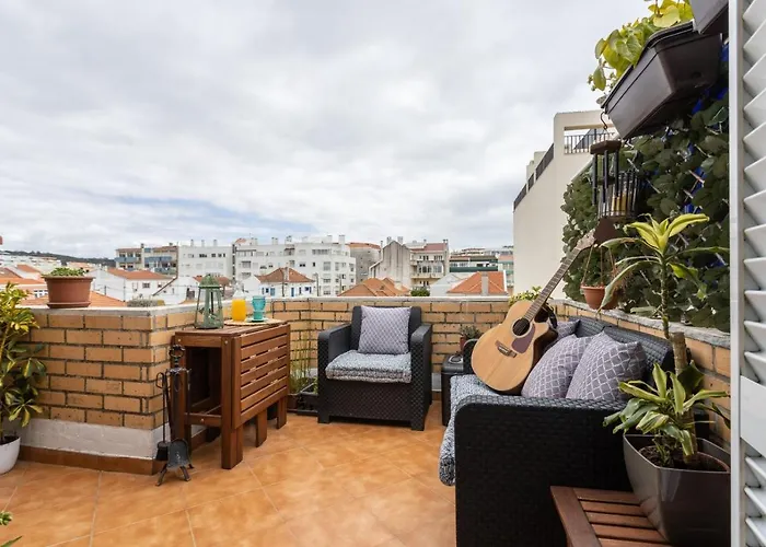The Attic - Caparica Beach And Surf Apartment