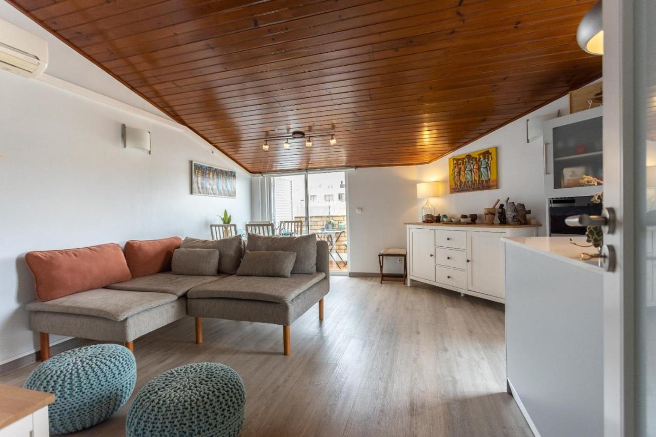 Apartment The Attic - Caparica And Surf *